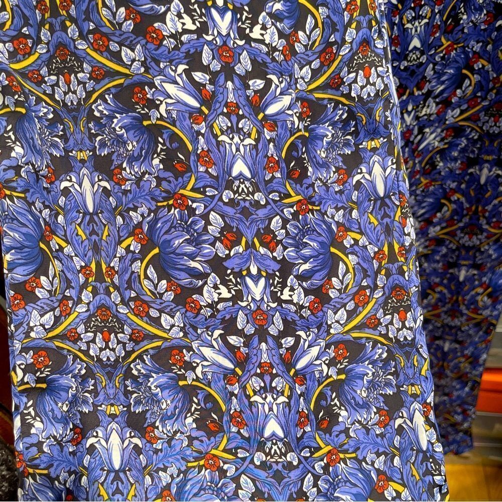 Zara Scroll Print Satin Dress Pants - Picture 4 of 6